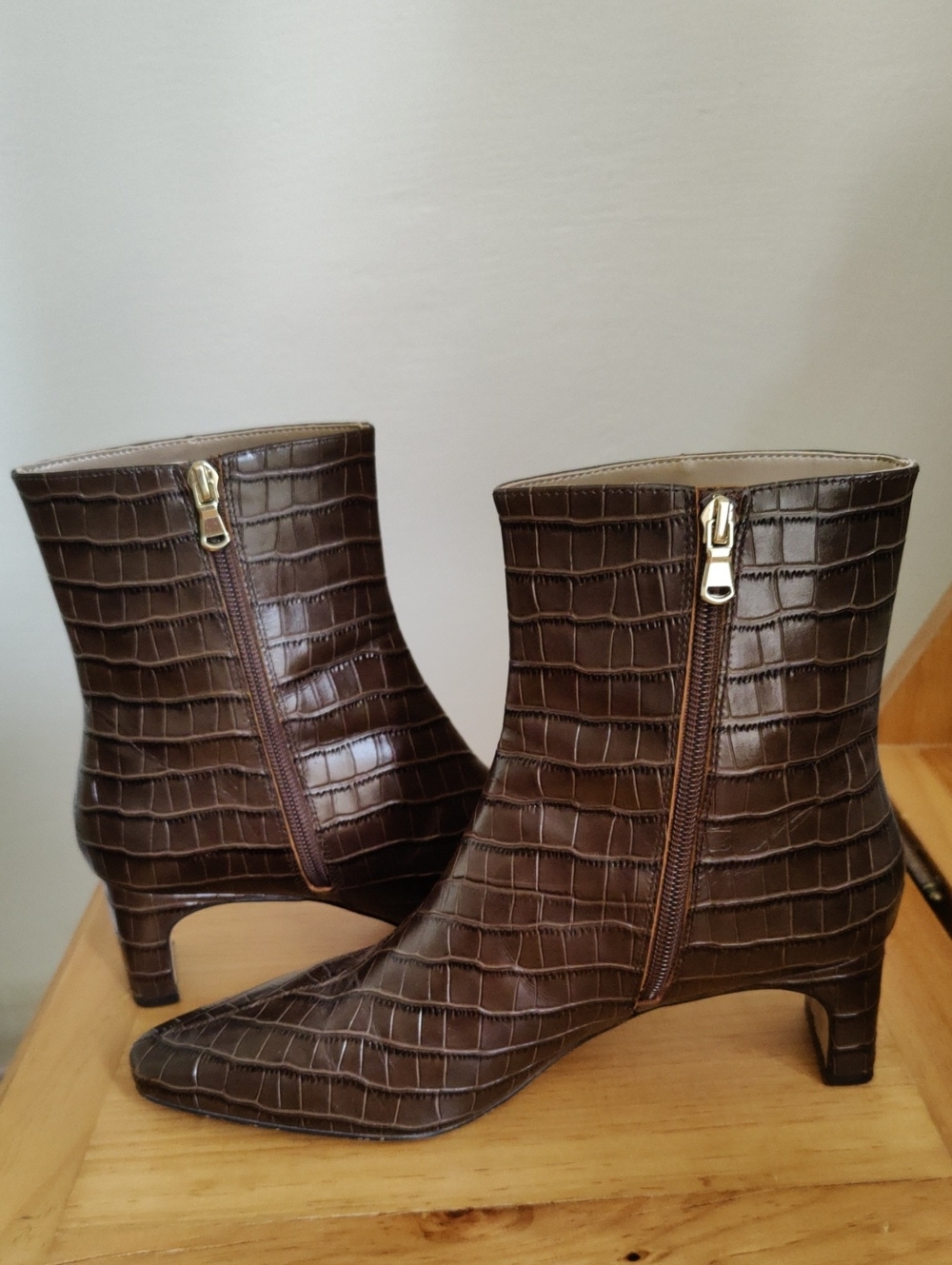 Ann Taylor Crocodile Embossed Brown Ankle Boots - Picture 5 of 11